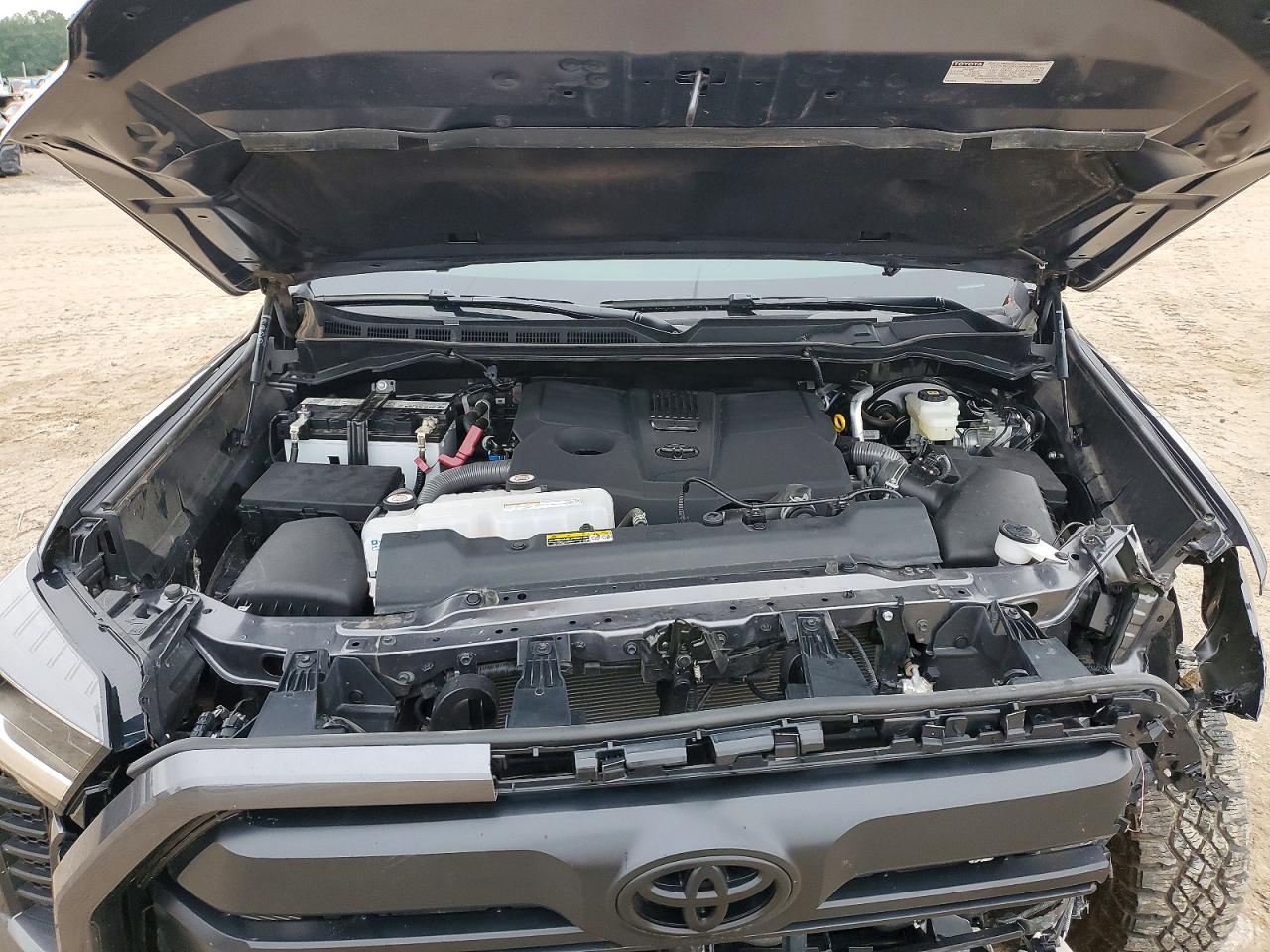 Toyota Tundra Crewmax Sr