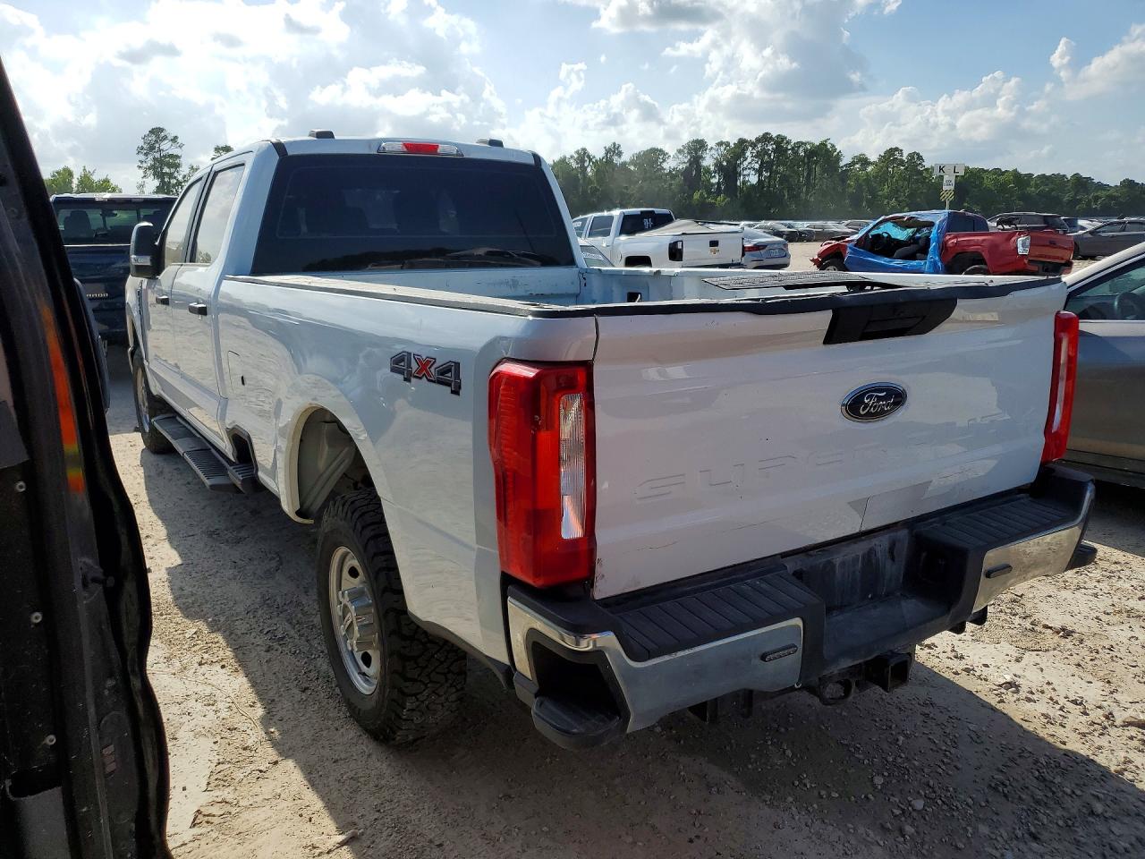 Ford F-350 Super Duty