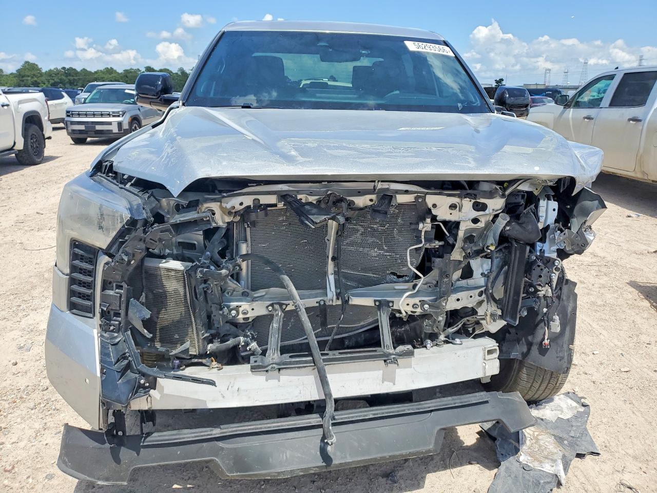 Toyota Tundra Limited