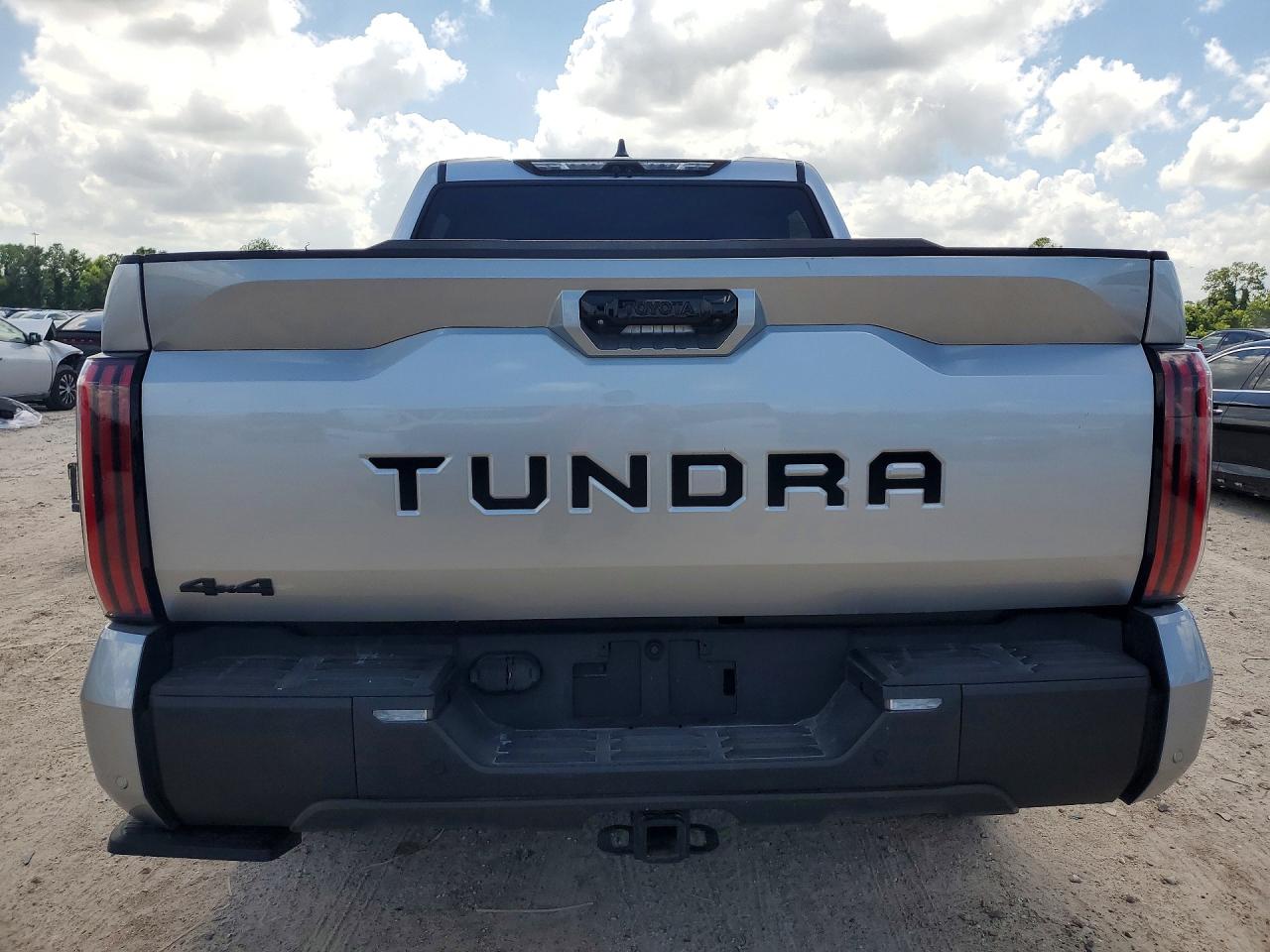 Toyota Tundra Limited