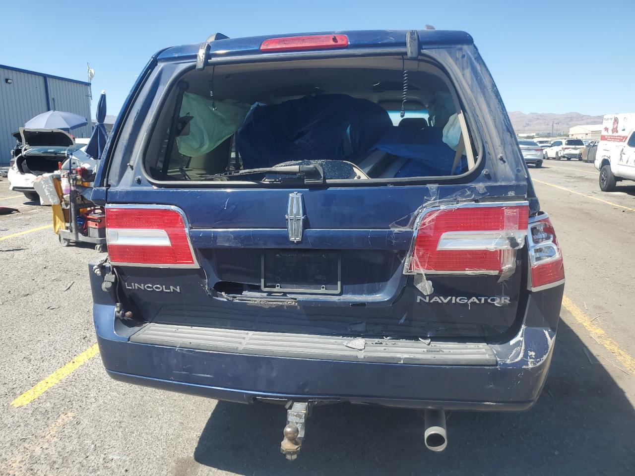 Lincoln Navigator