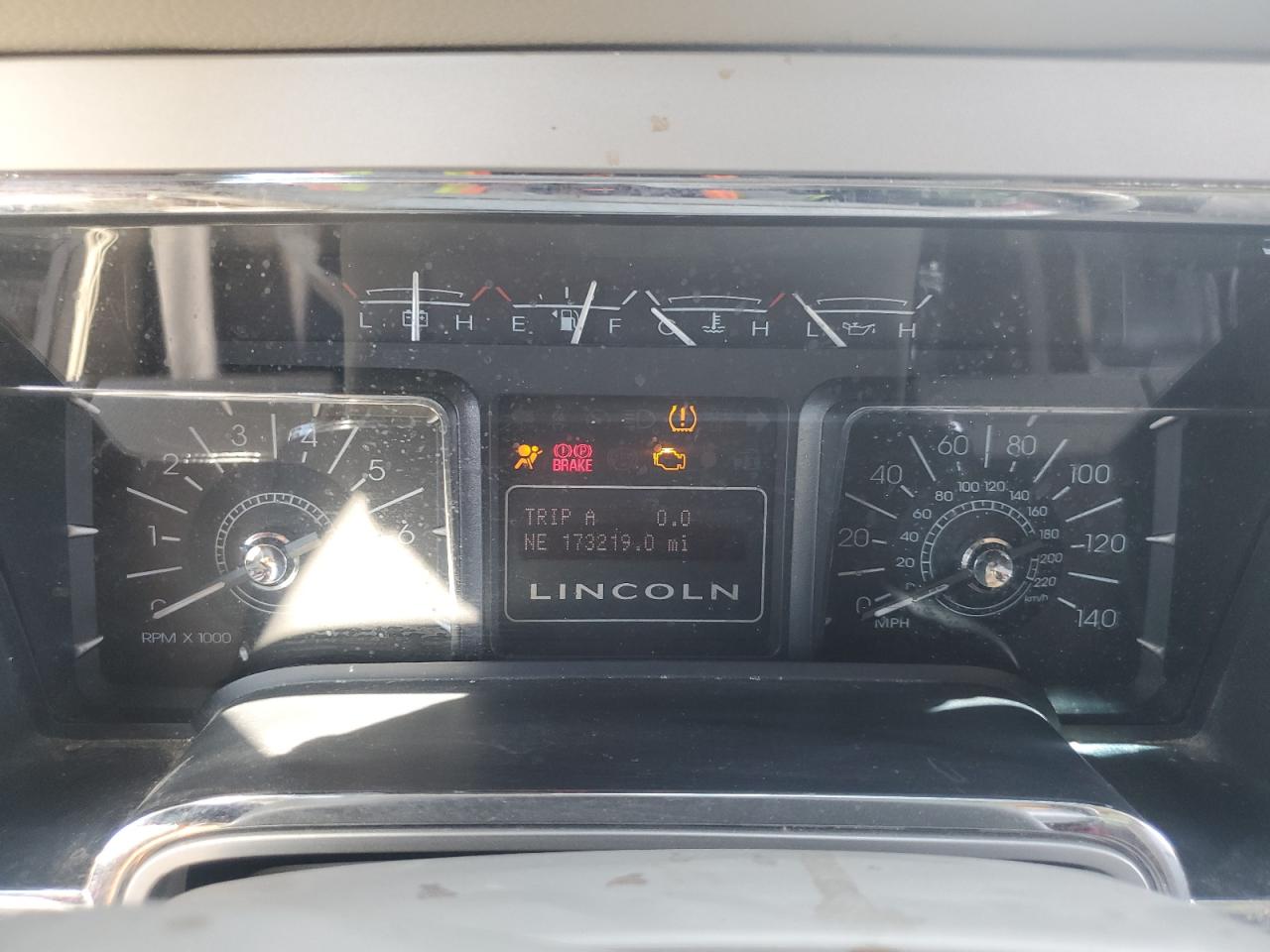 Lincoln Navigator