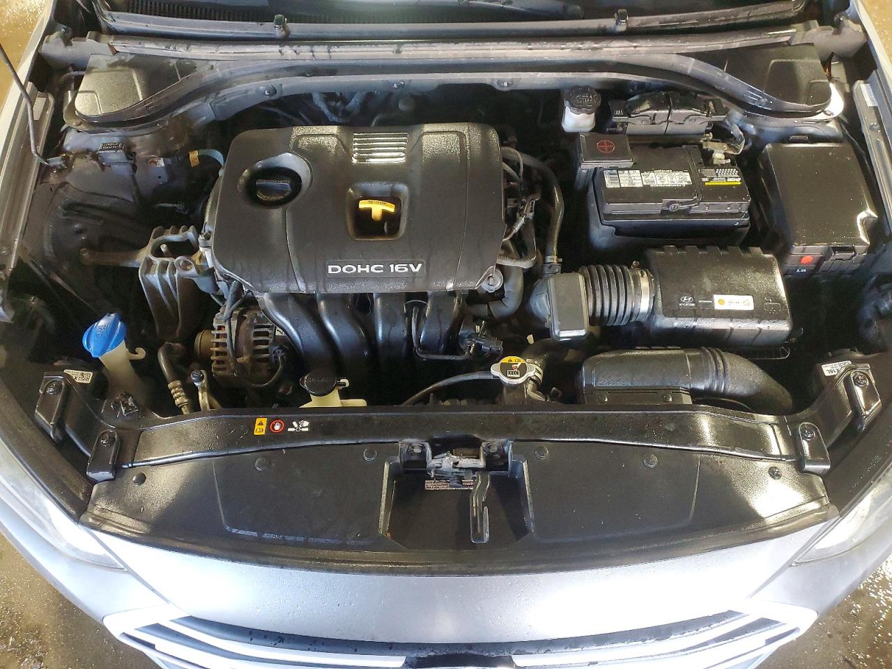 Hyundai ELANTRA Value Edition