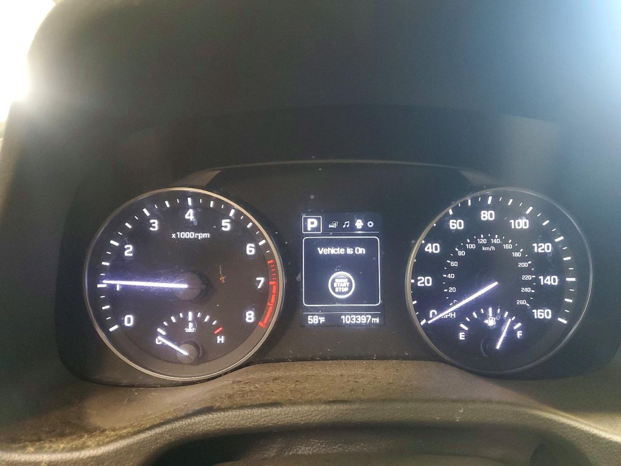 Hyundai ELANTRA Value Edition