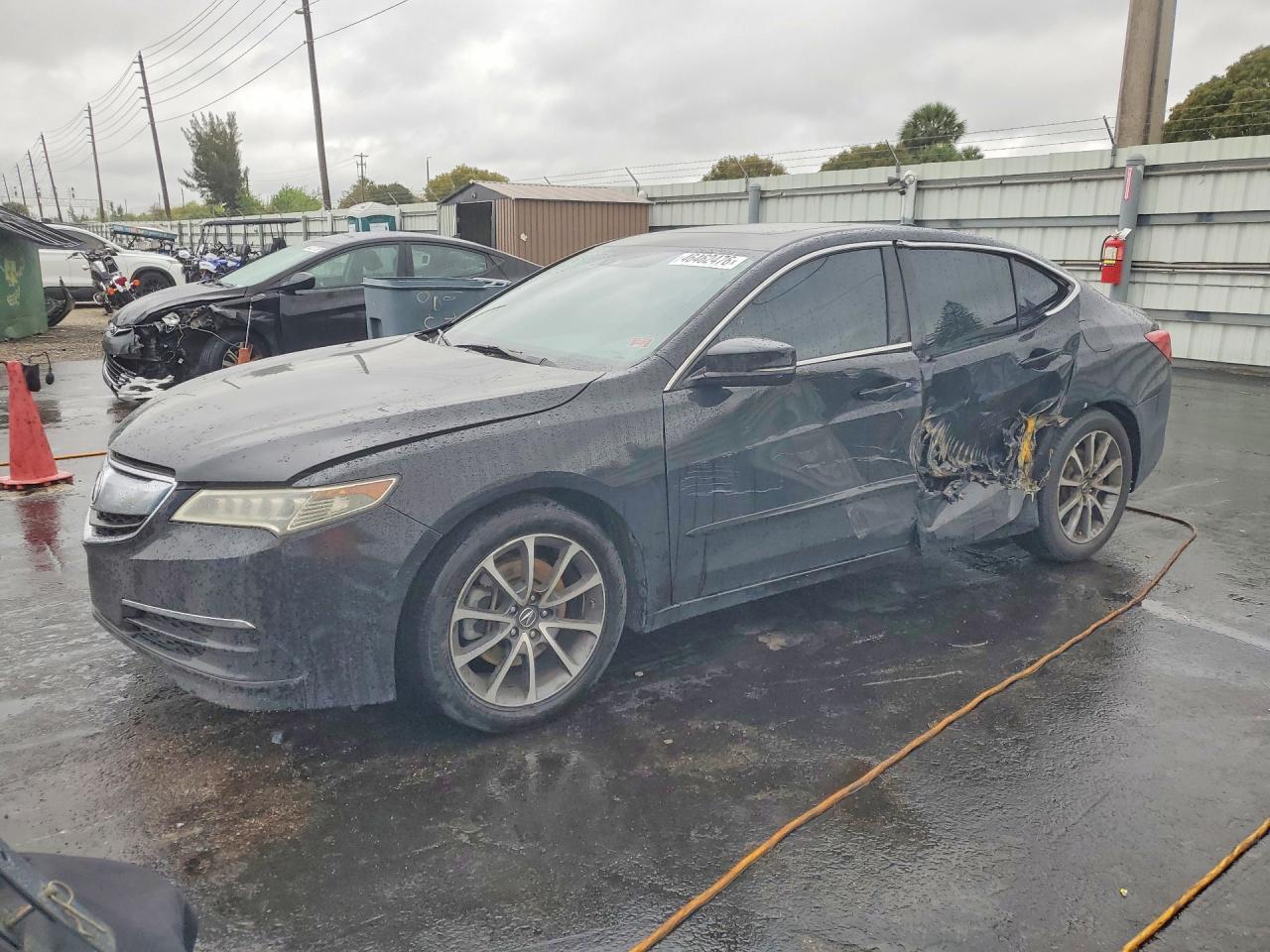 Salvage Acura TLX Image