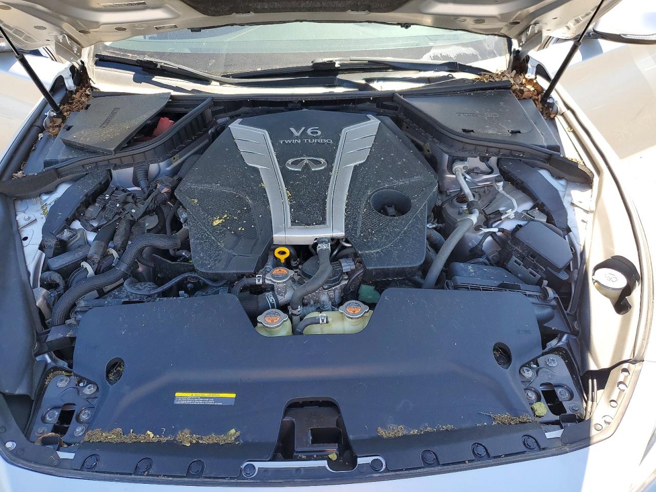 INFINITI Q50 3.0t Luxe