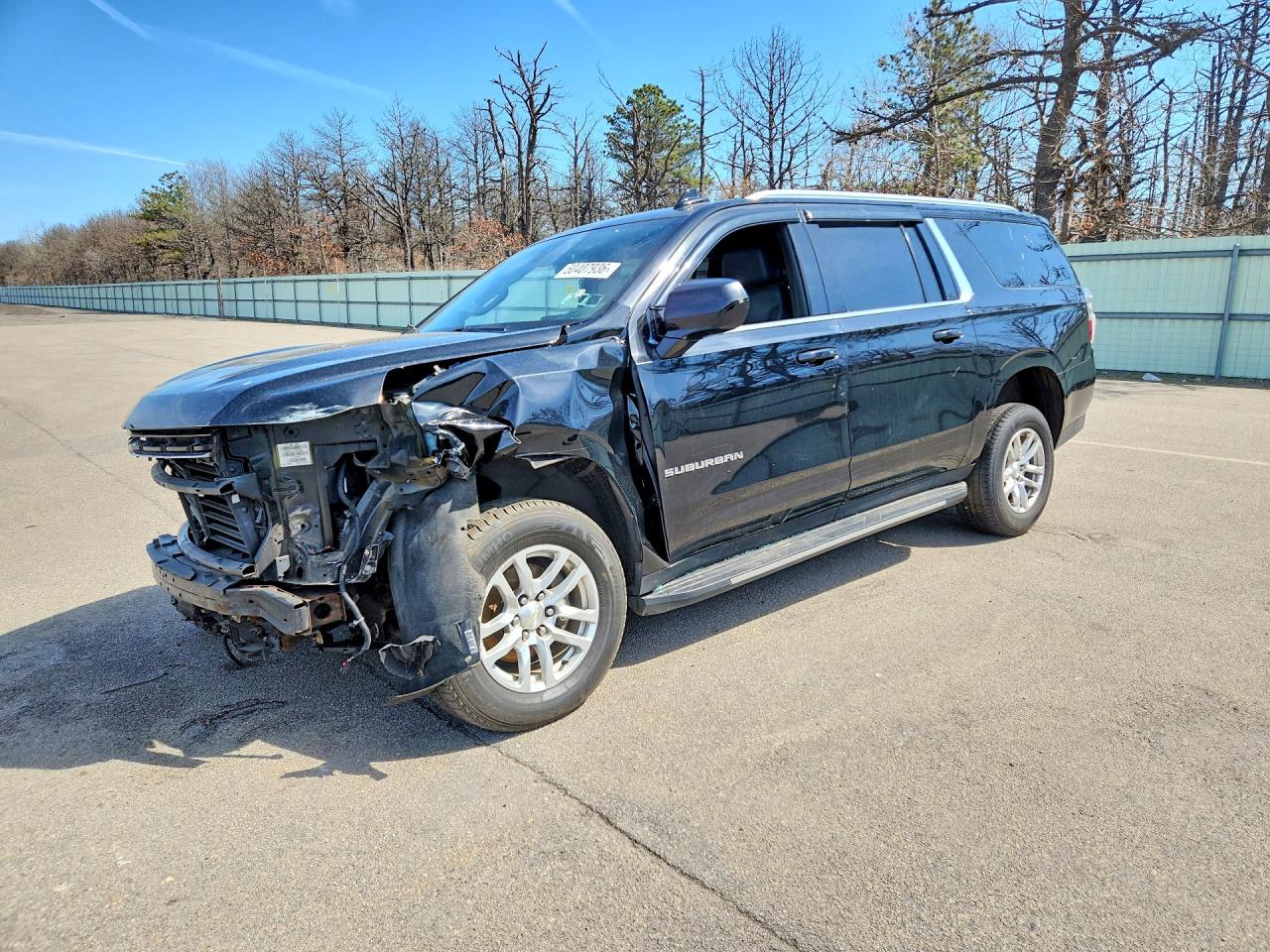 Salvage Chevrolet Suburban Image