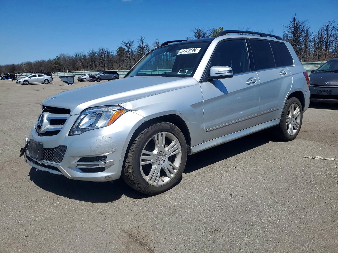 Salvage Mercedes-Benz GLK Image