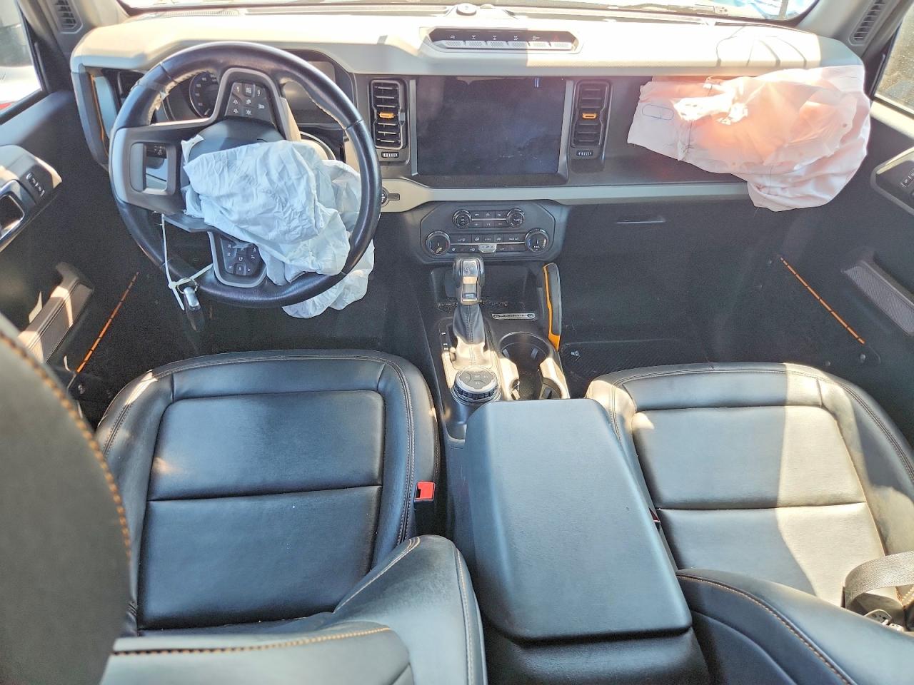 Ford Bronco Base