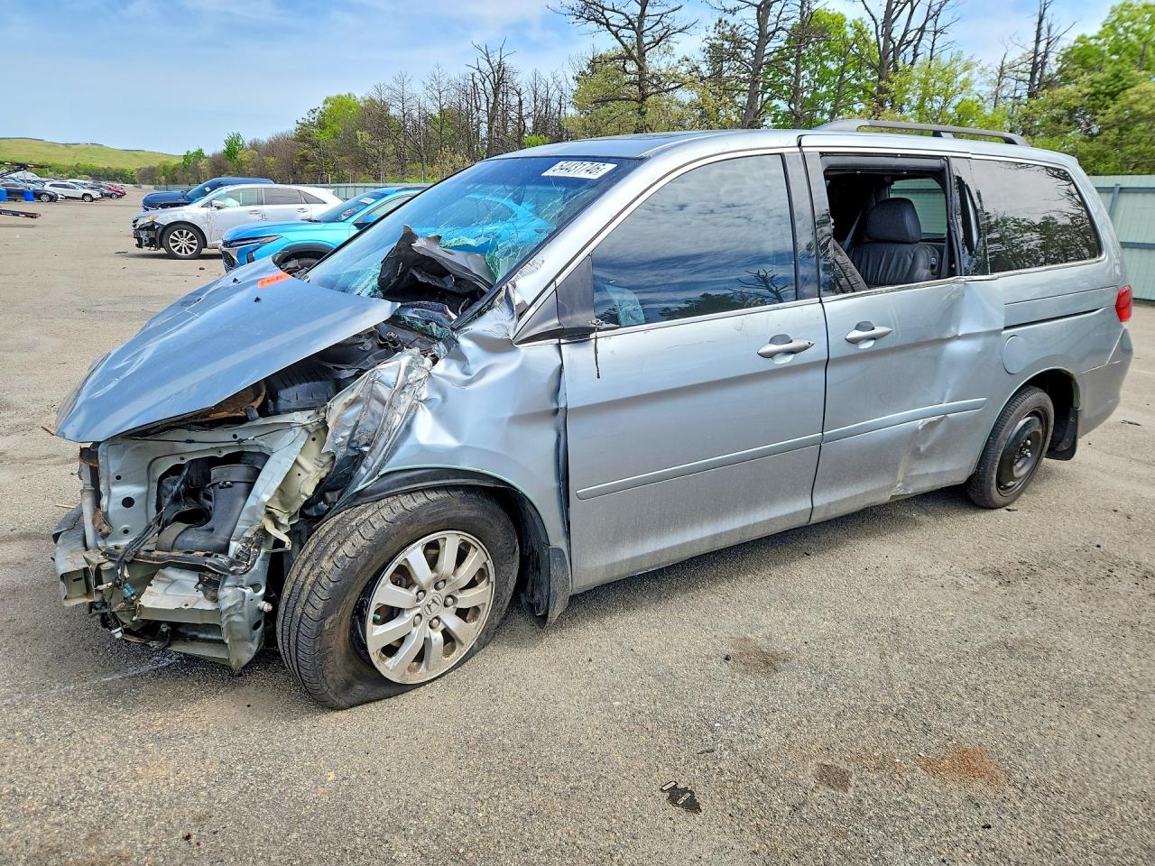 Salvage Honda Odyssey Image