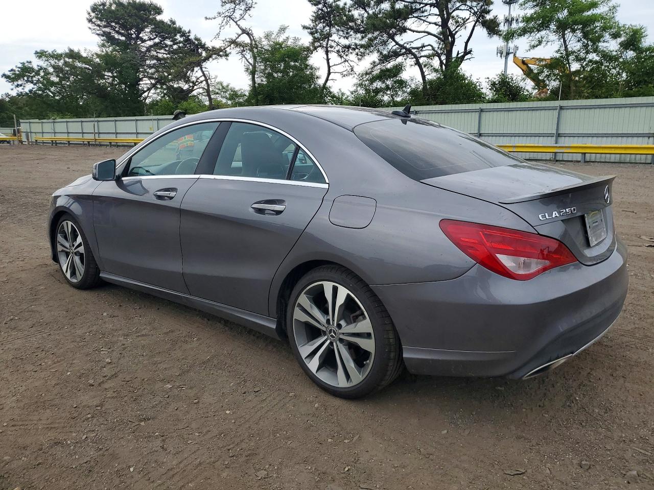 Mercedes-Benz Cla-class 250 4matic