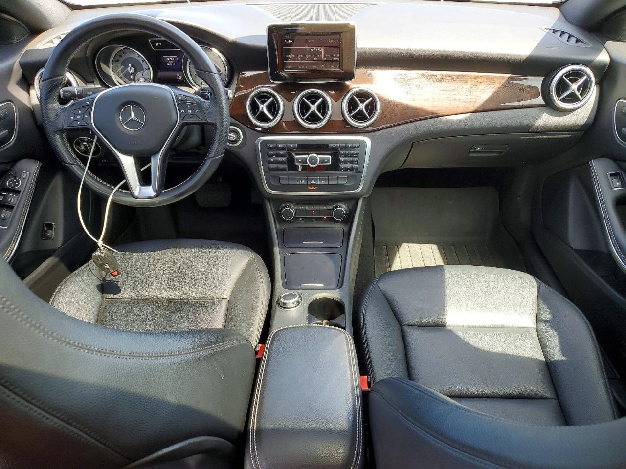 Mercedes-Benz Cla-class 250