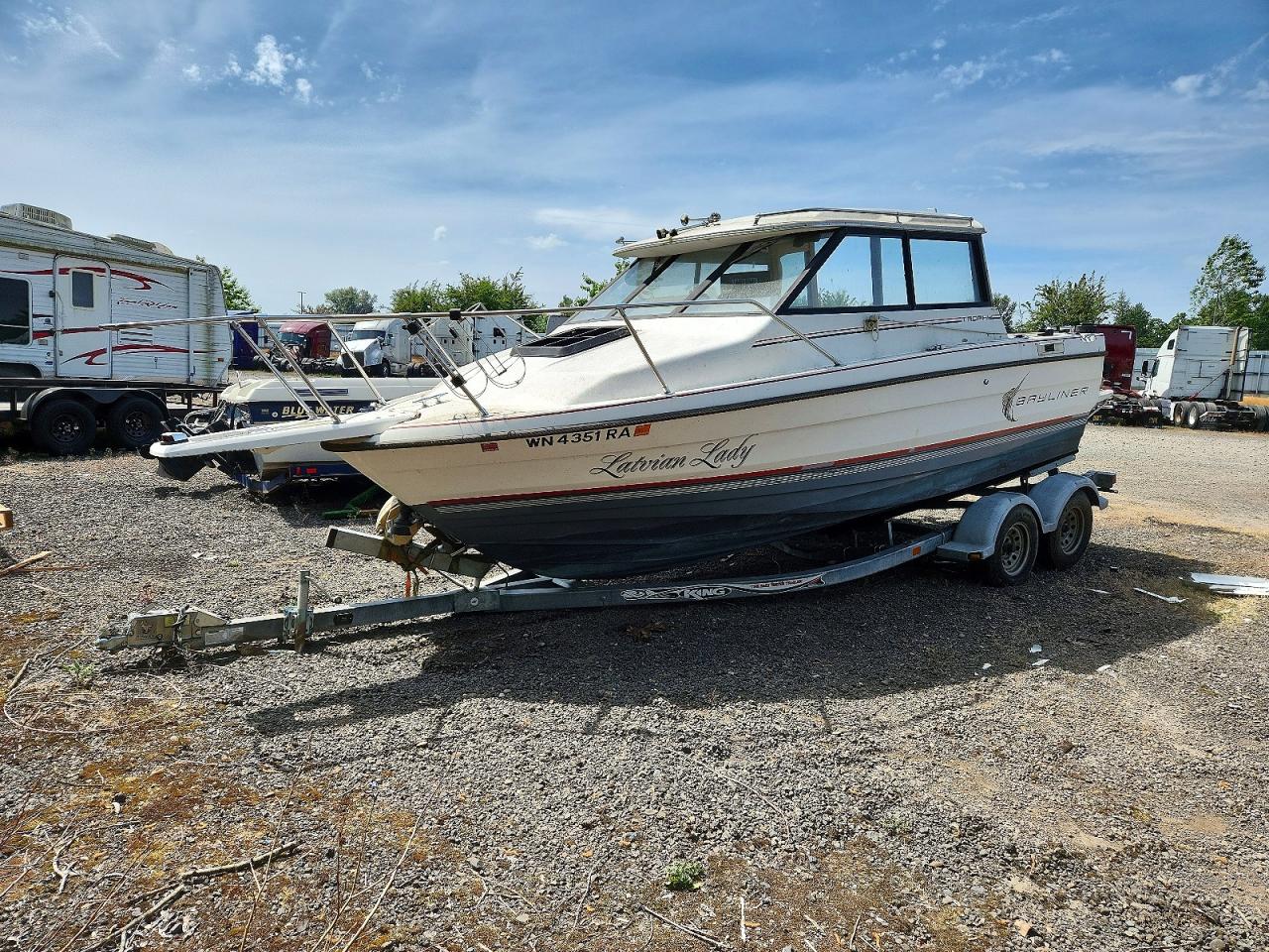 Bayliner Boat