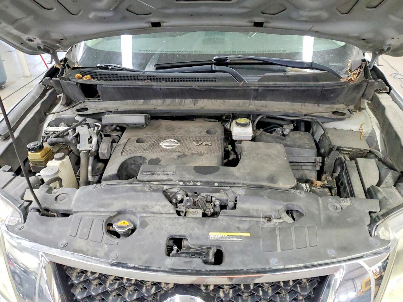 Nissan Pathfinder S
