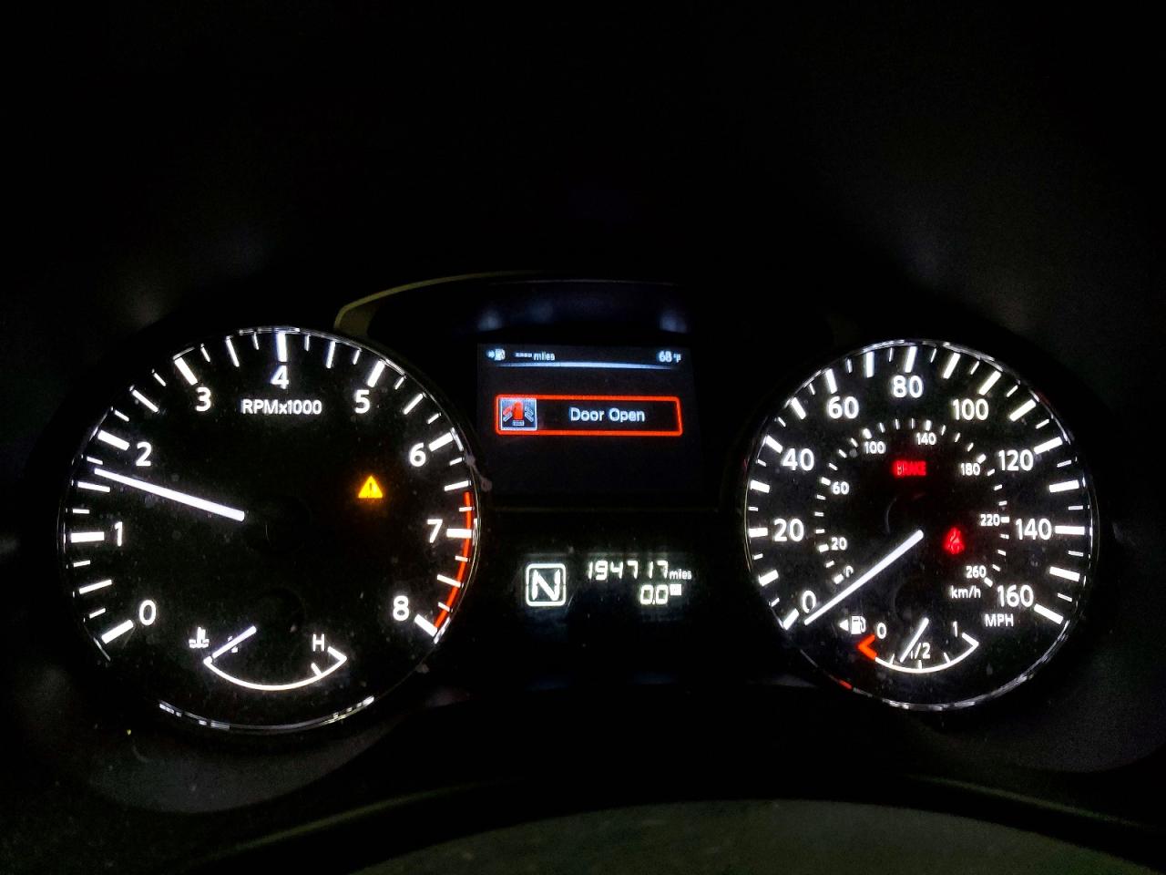Nissan Pathfinder S