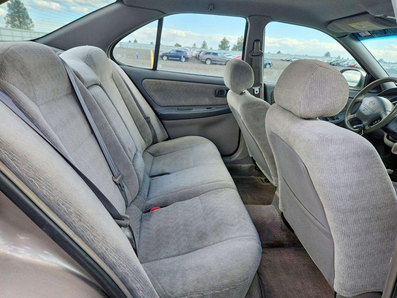 Nissan Altima Xe
