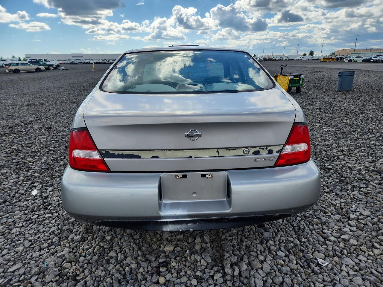 Nissan Altima Xe