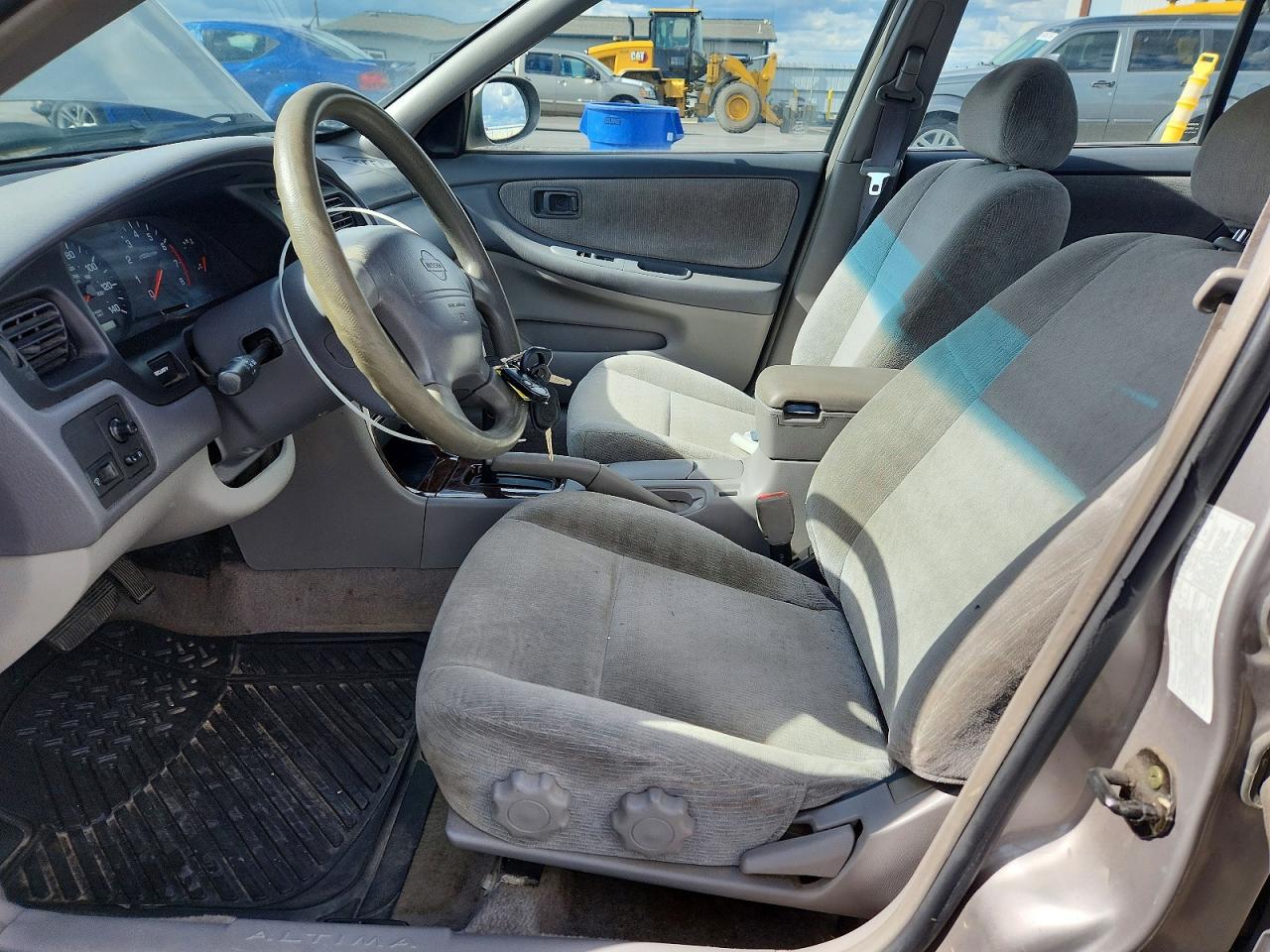 Nissan Altima Xe
