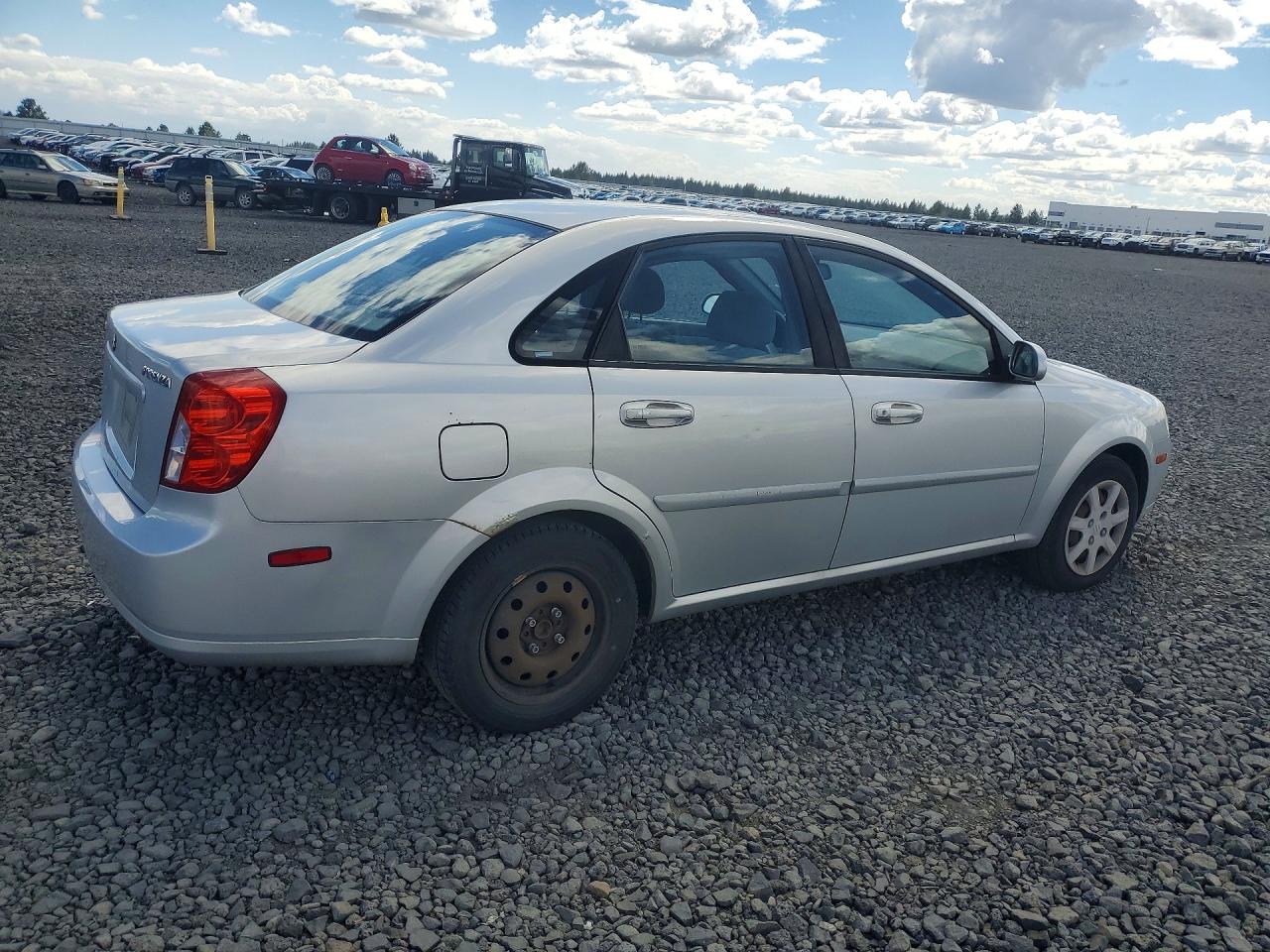 Suzuki Forenza Base