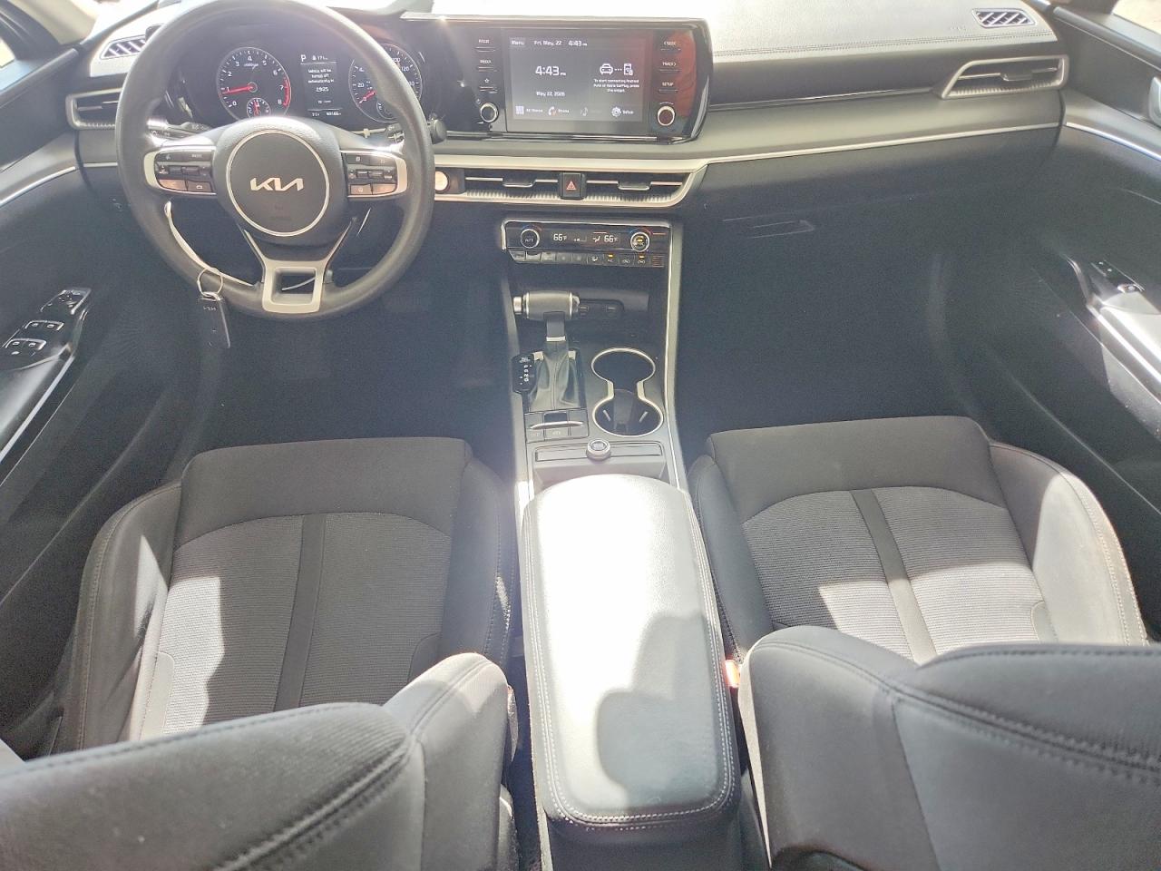 Kia K5 Lxs
