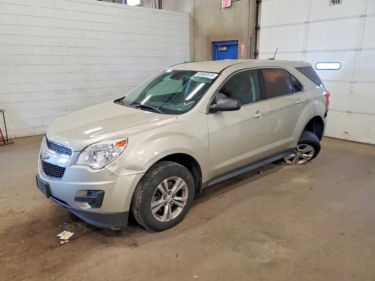 Salvage Chevrolet Equinox Image
