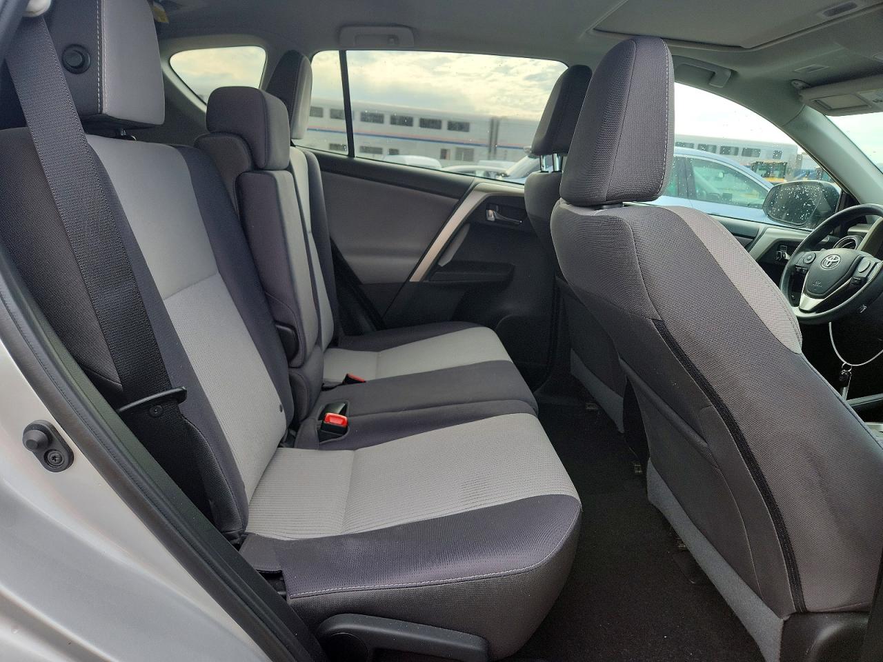 Toyota RAV4 Le