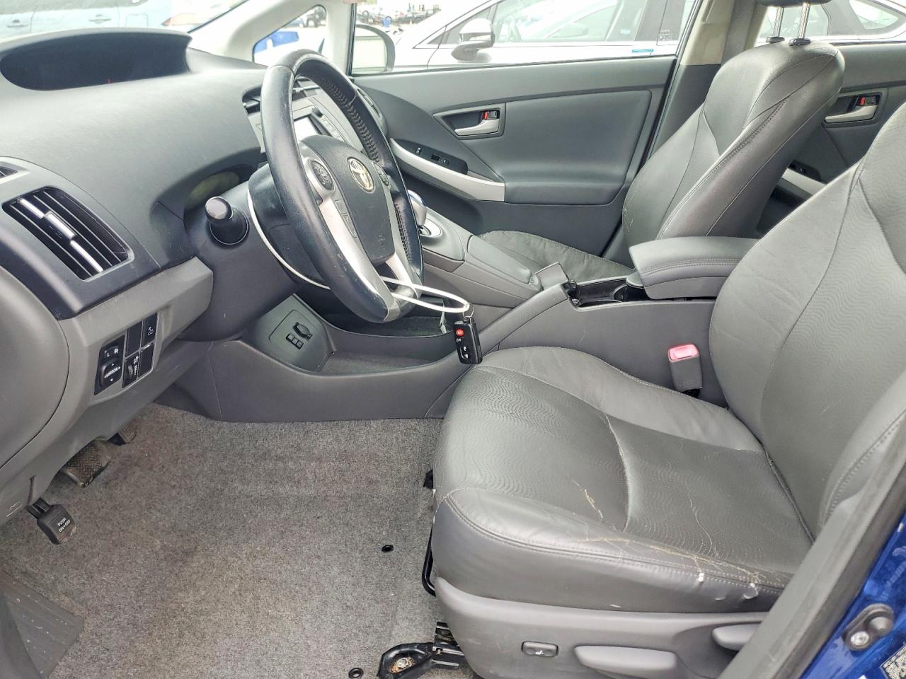 Toyota Prius Iv