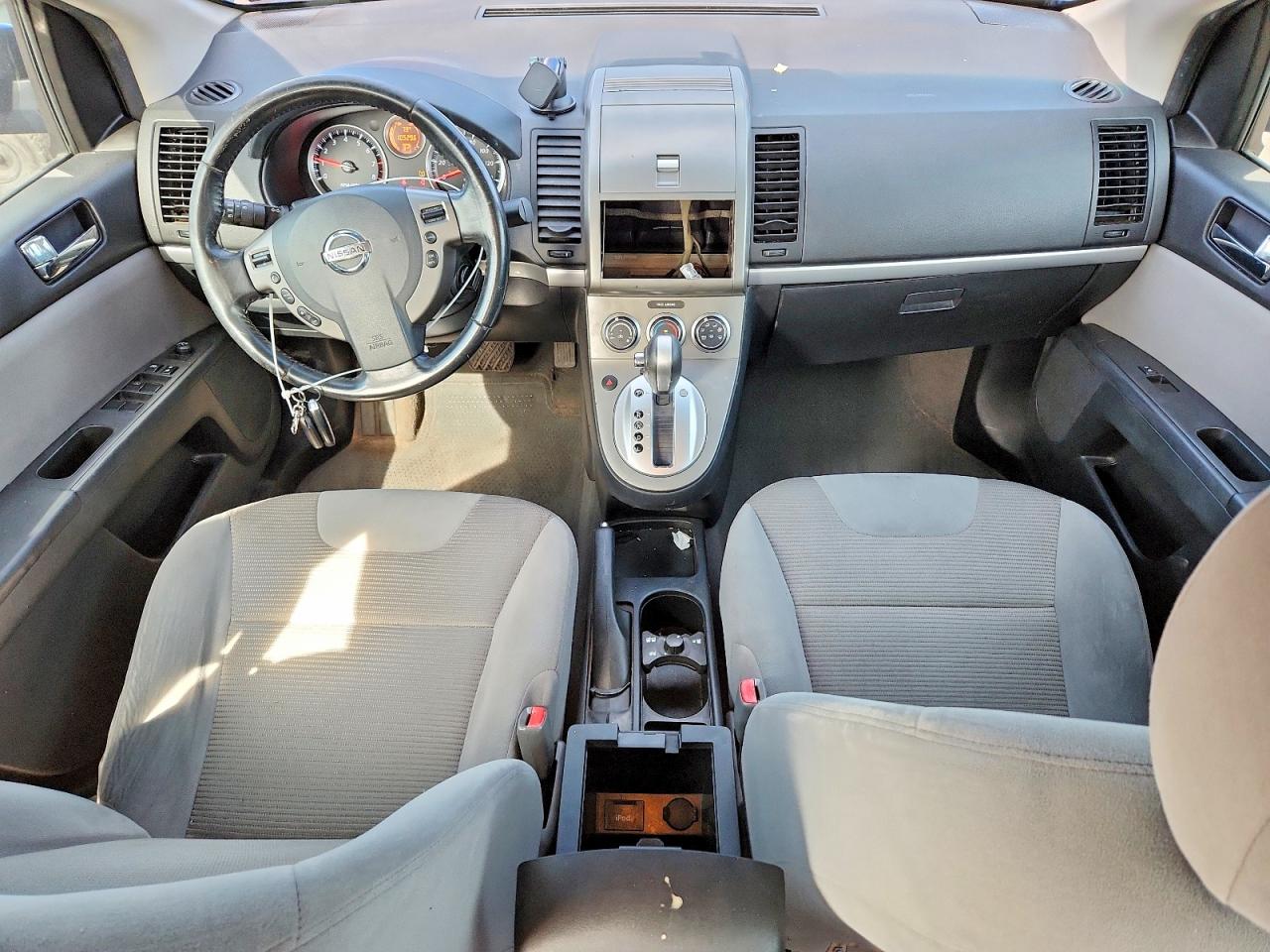 Nissan Sentra 2.0
