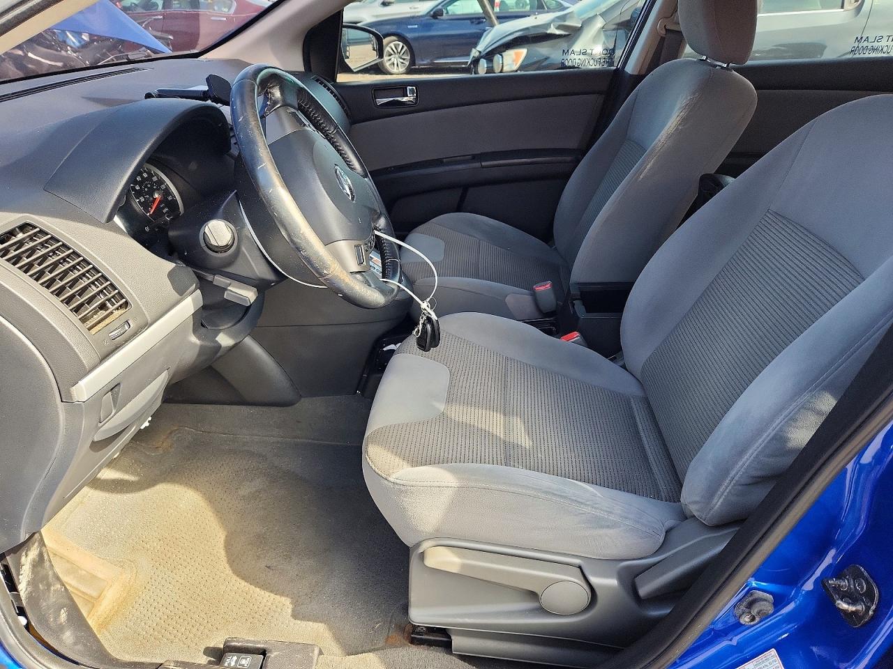 Nissan Sentra 2.0