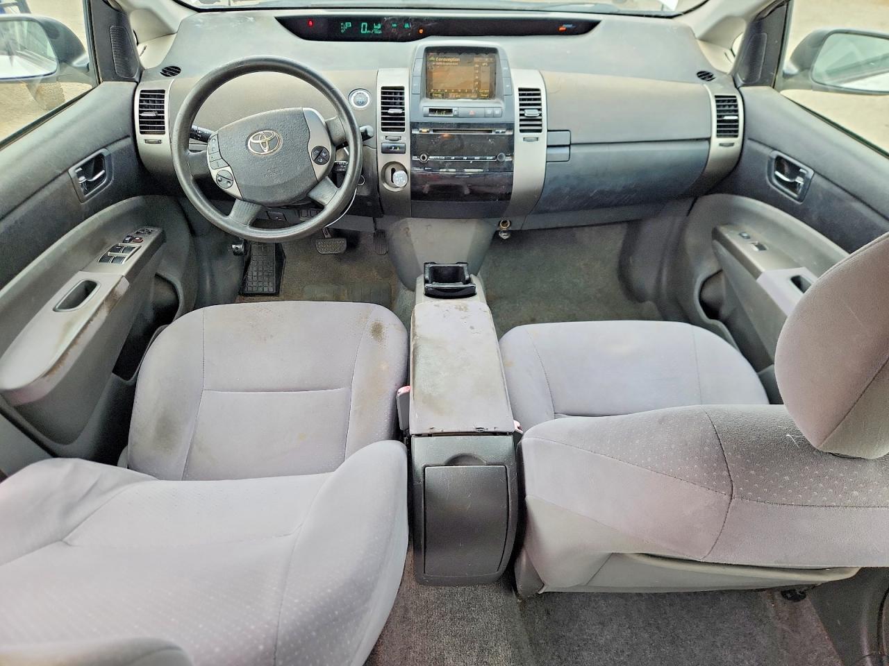Toyota Prius Base
