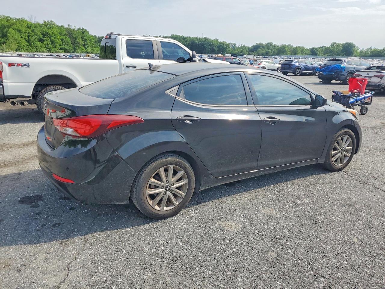 Hyundai ELANTRA Se