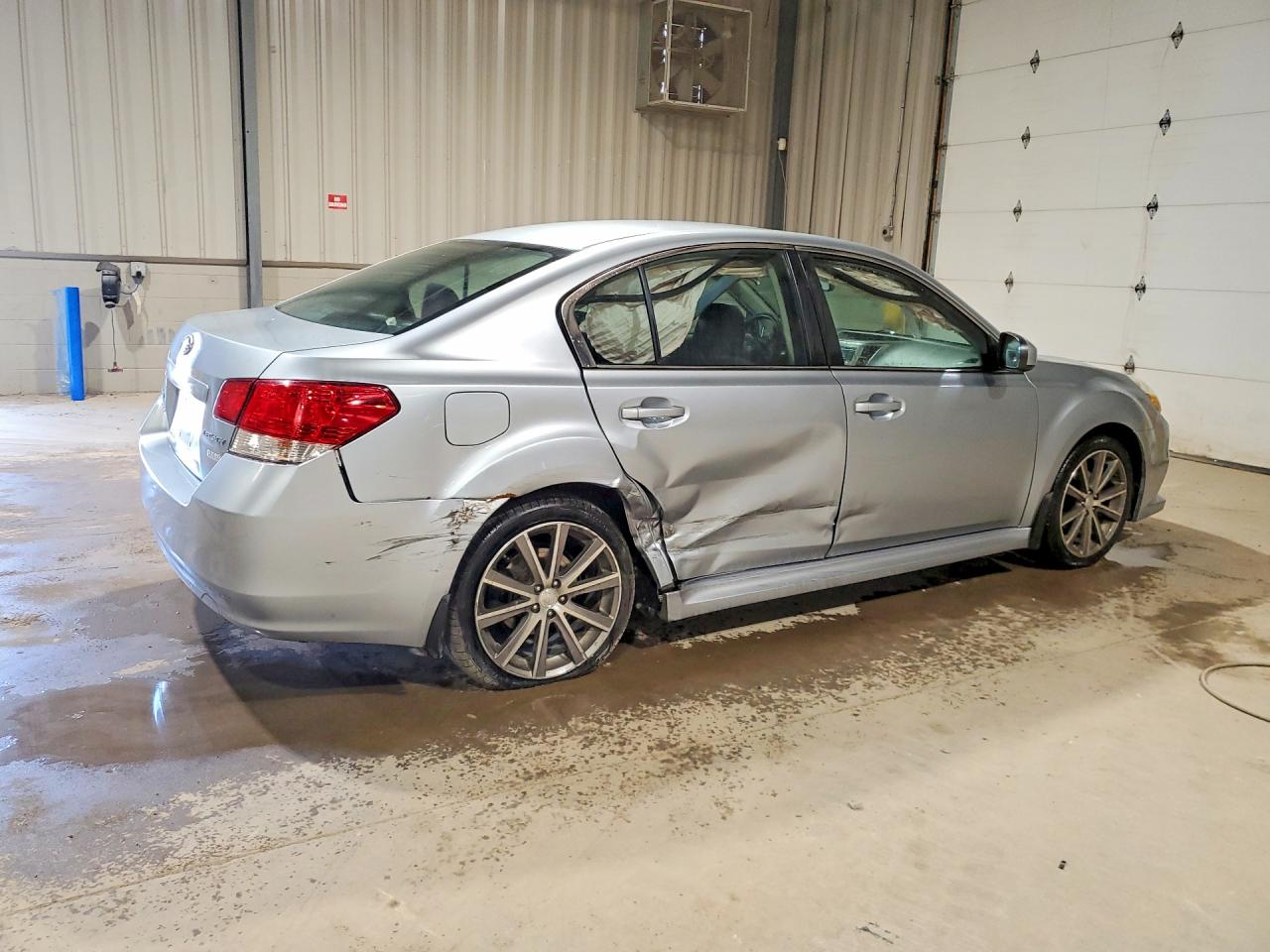 Subaru Legacy 2.5i Premium