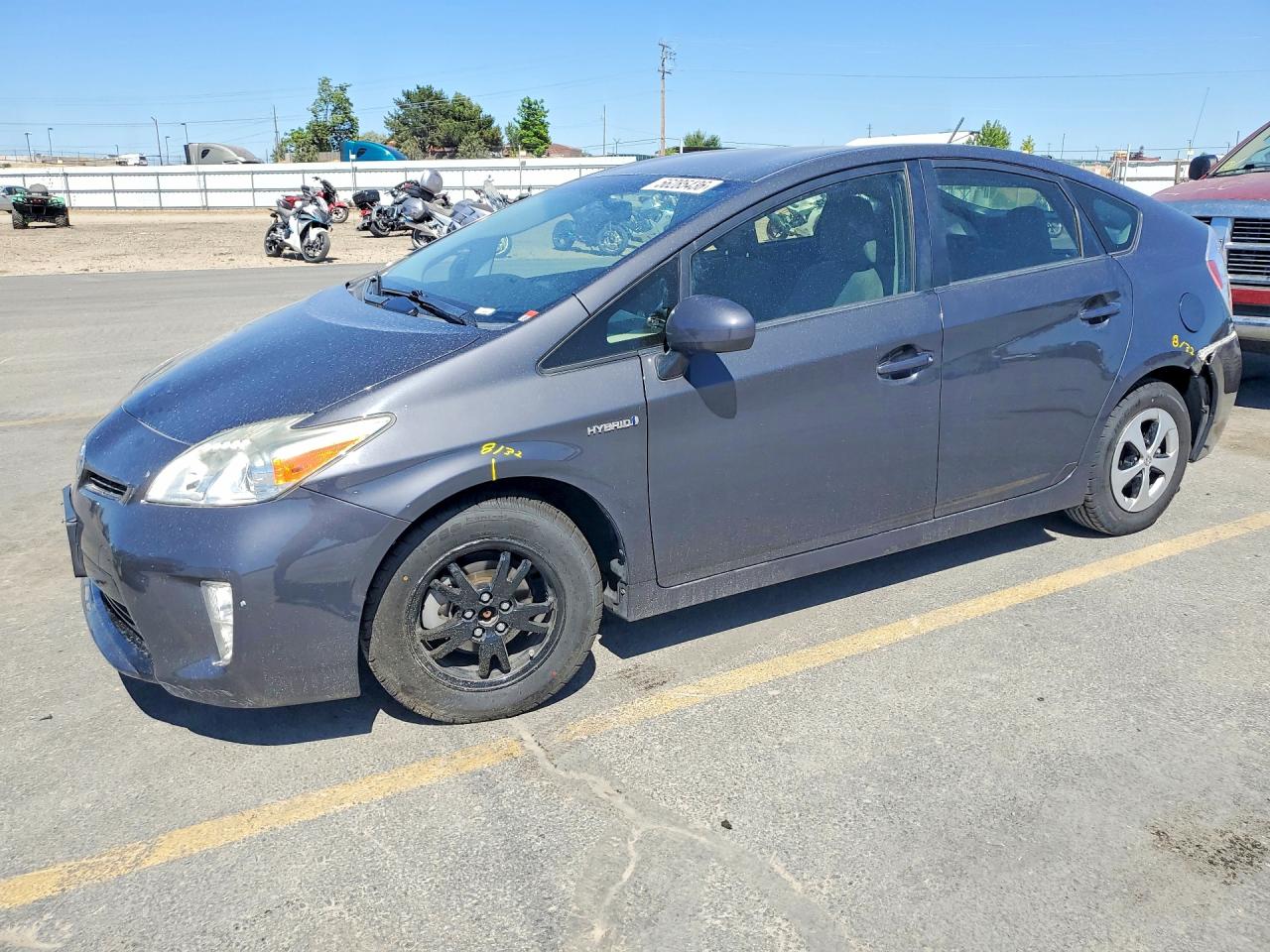 Salvage Toyota Prius Image