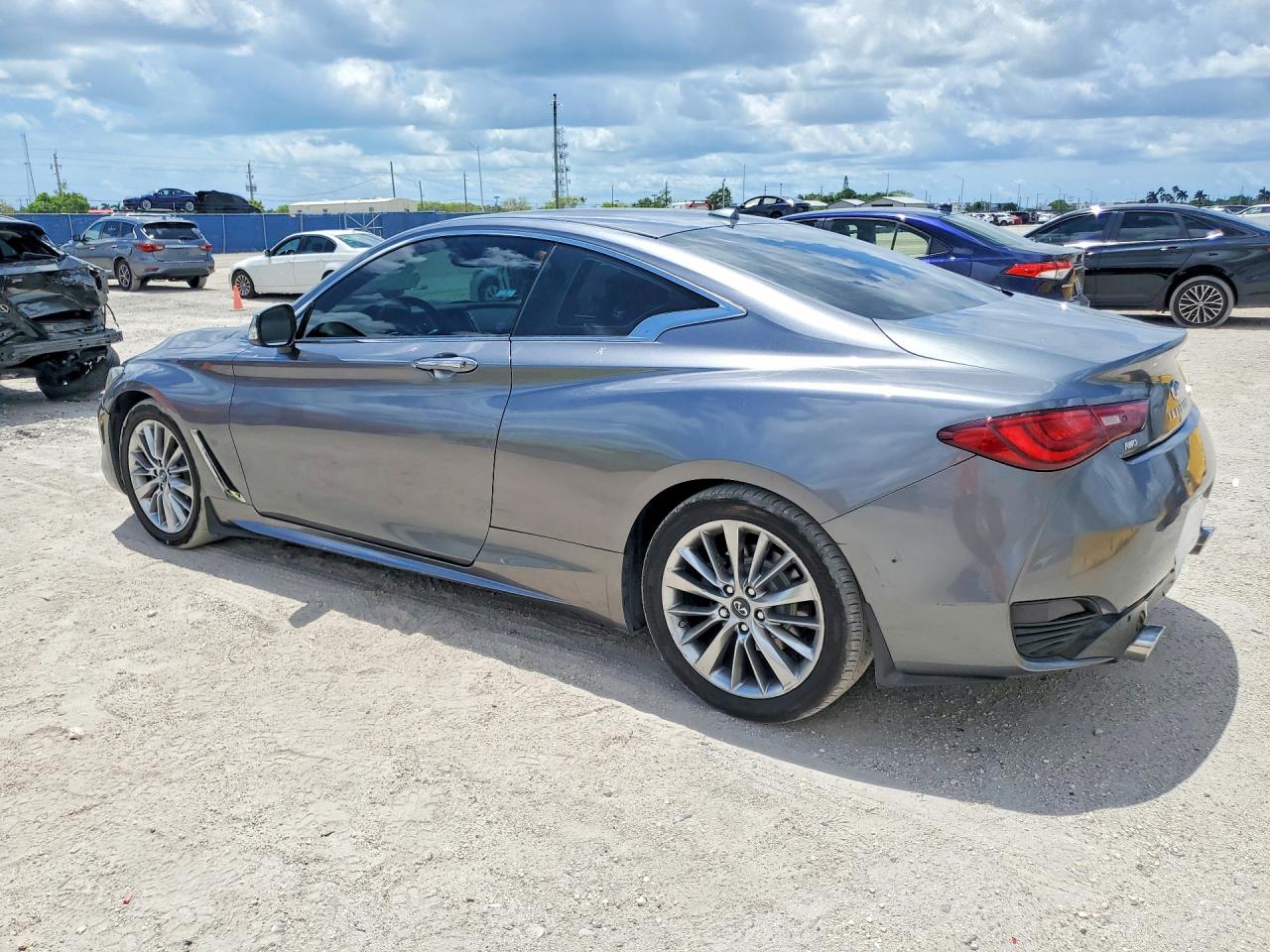 INFINITI Q60 3.0t Premium