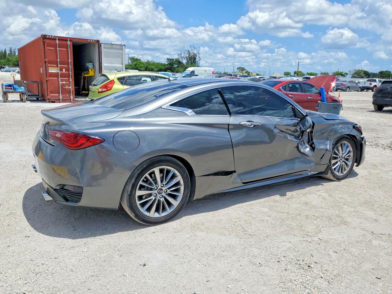 INFINITI Q60 3.0t Premium