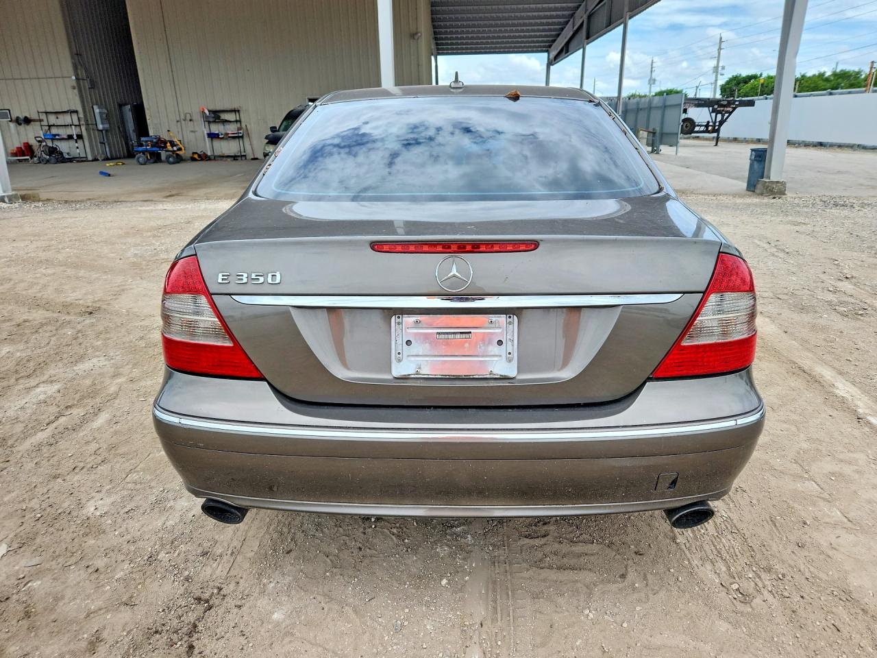 Mercedes-Benz E-Class 350