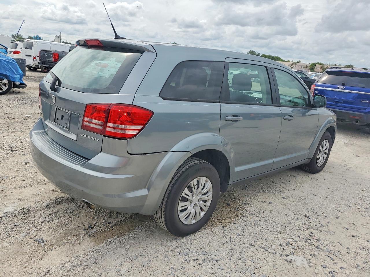 Dodge Journey Se