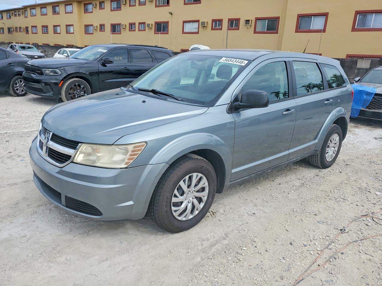 Salvage Dodge Journey Image