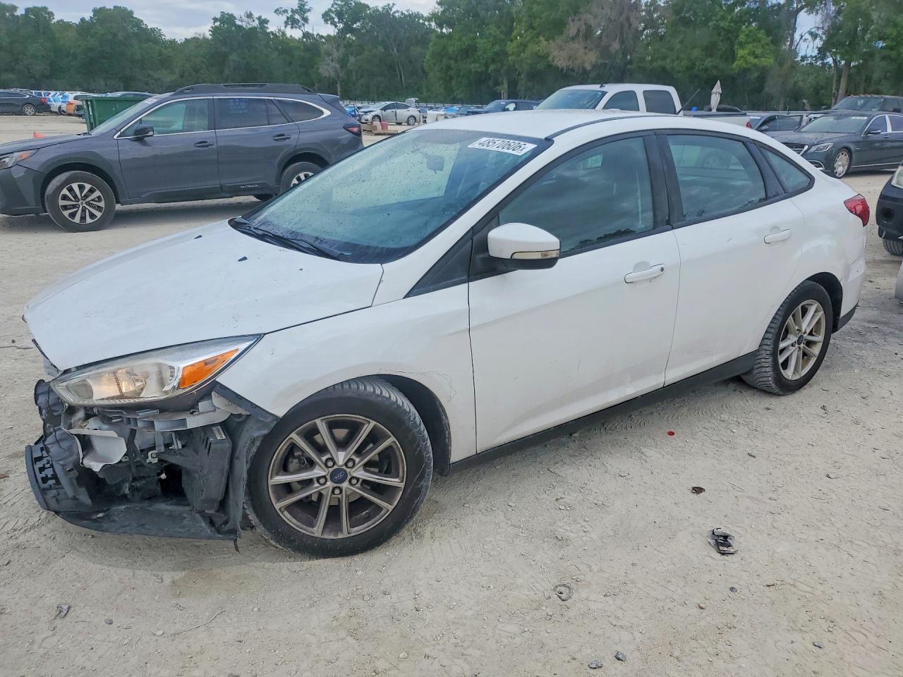 Salvage Ford Focus Image