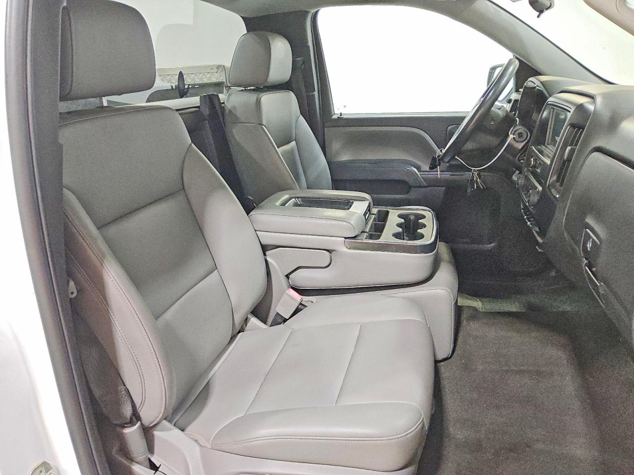 Chevrolet Silverado C1500
