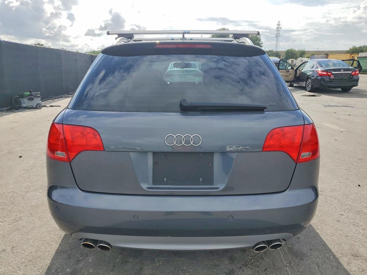 Audi S4 Avant Quattro