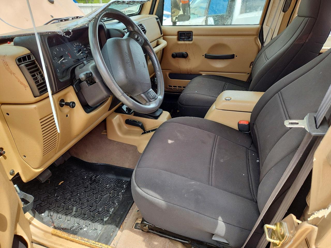 Jeep Wrangler Sahara