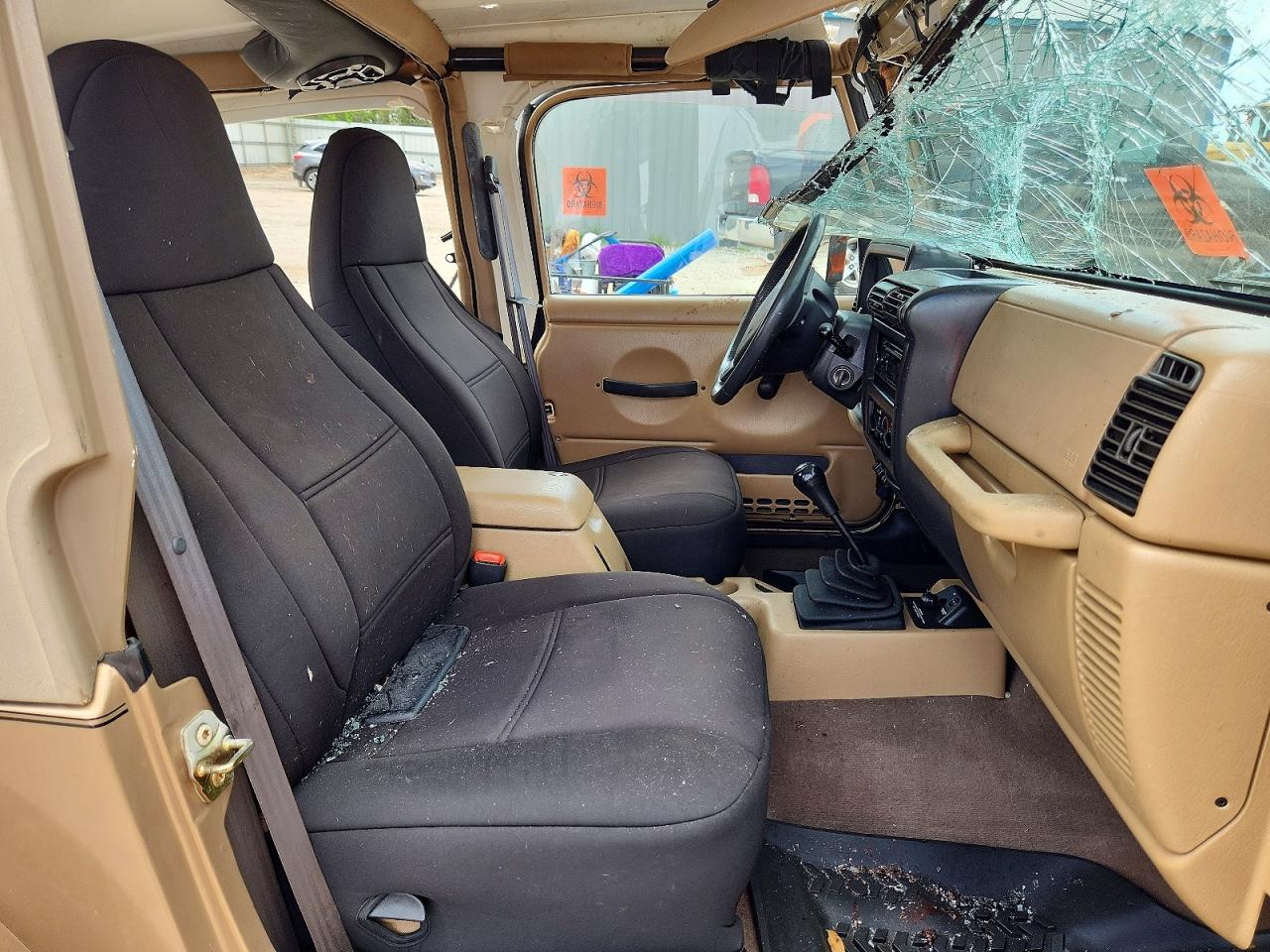 Jeep Wrangler Sahara