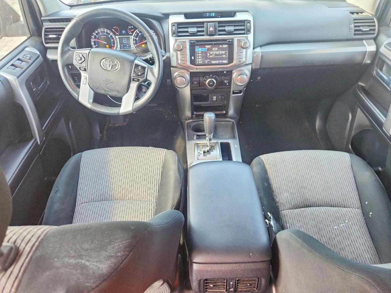 Toyota 4Runner Sr5