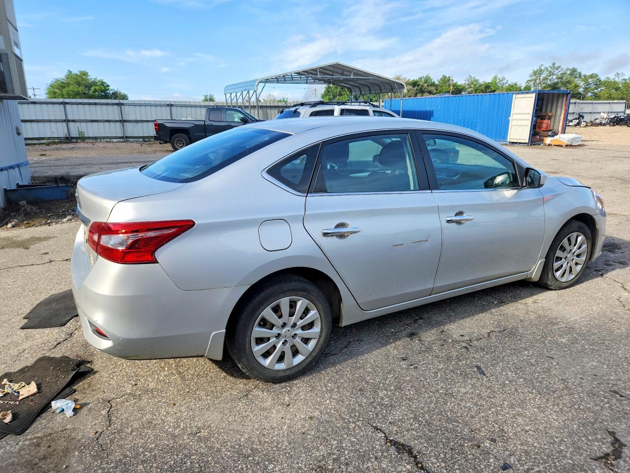 Nissan Sentra S