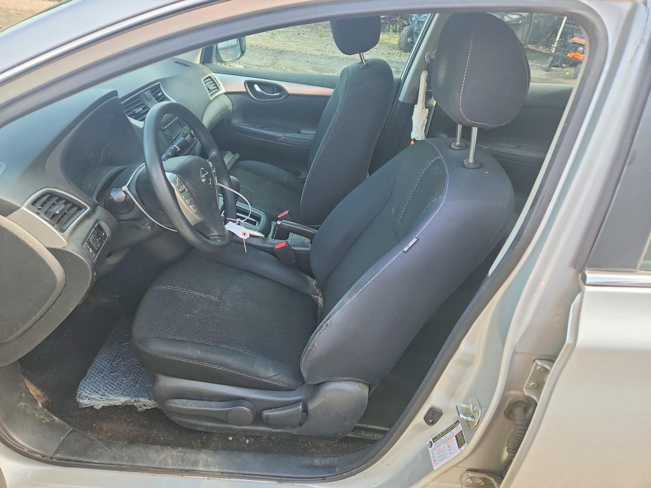 Nissan Sentra S