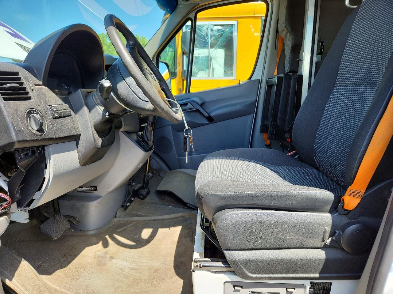 Mercedes-Benz Sprinter 2500