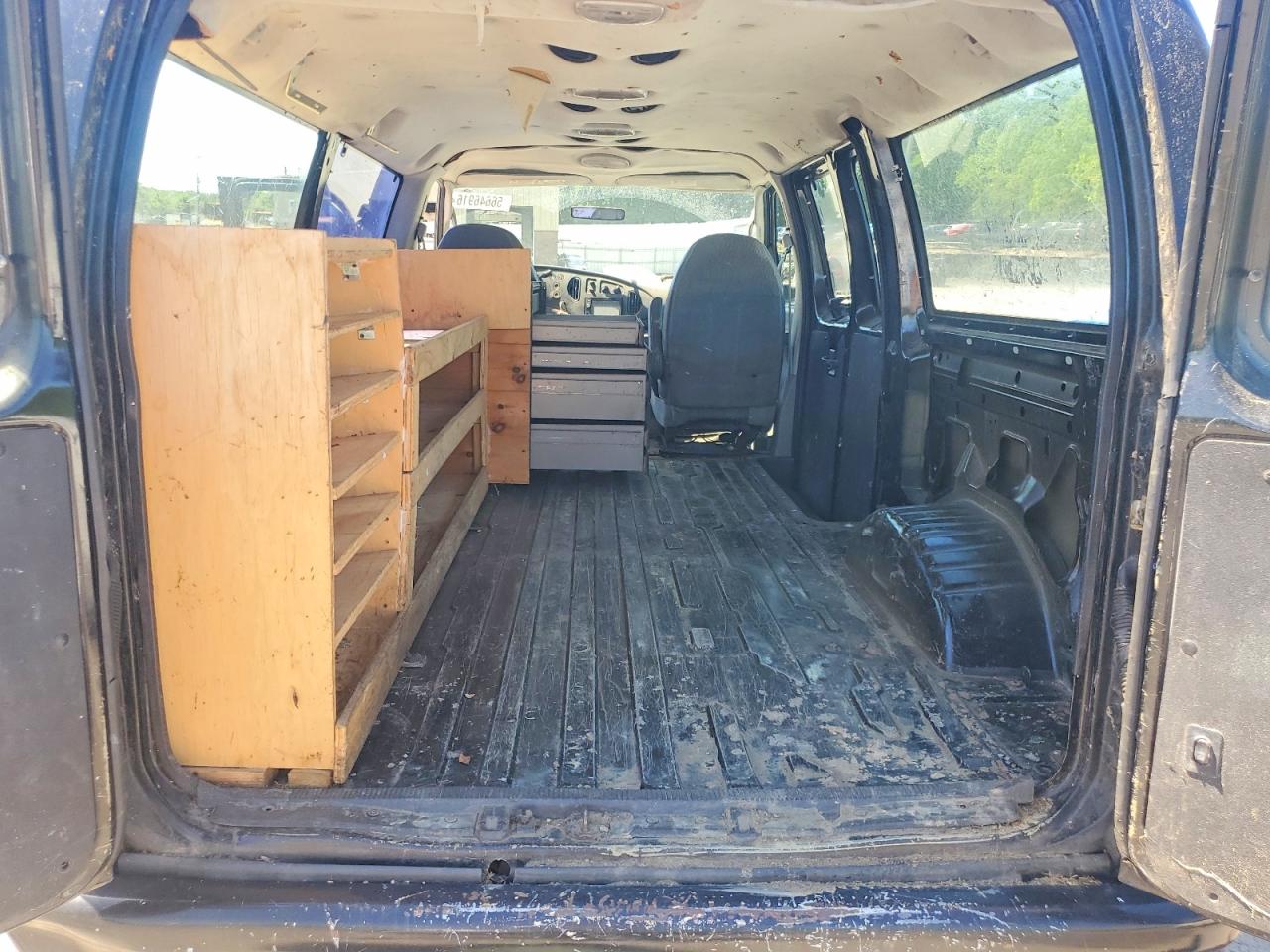 Ford Econoline E350 Super Duty Wagon