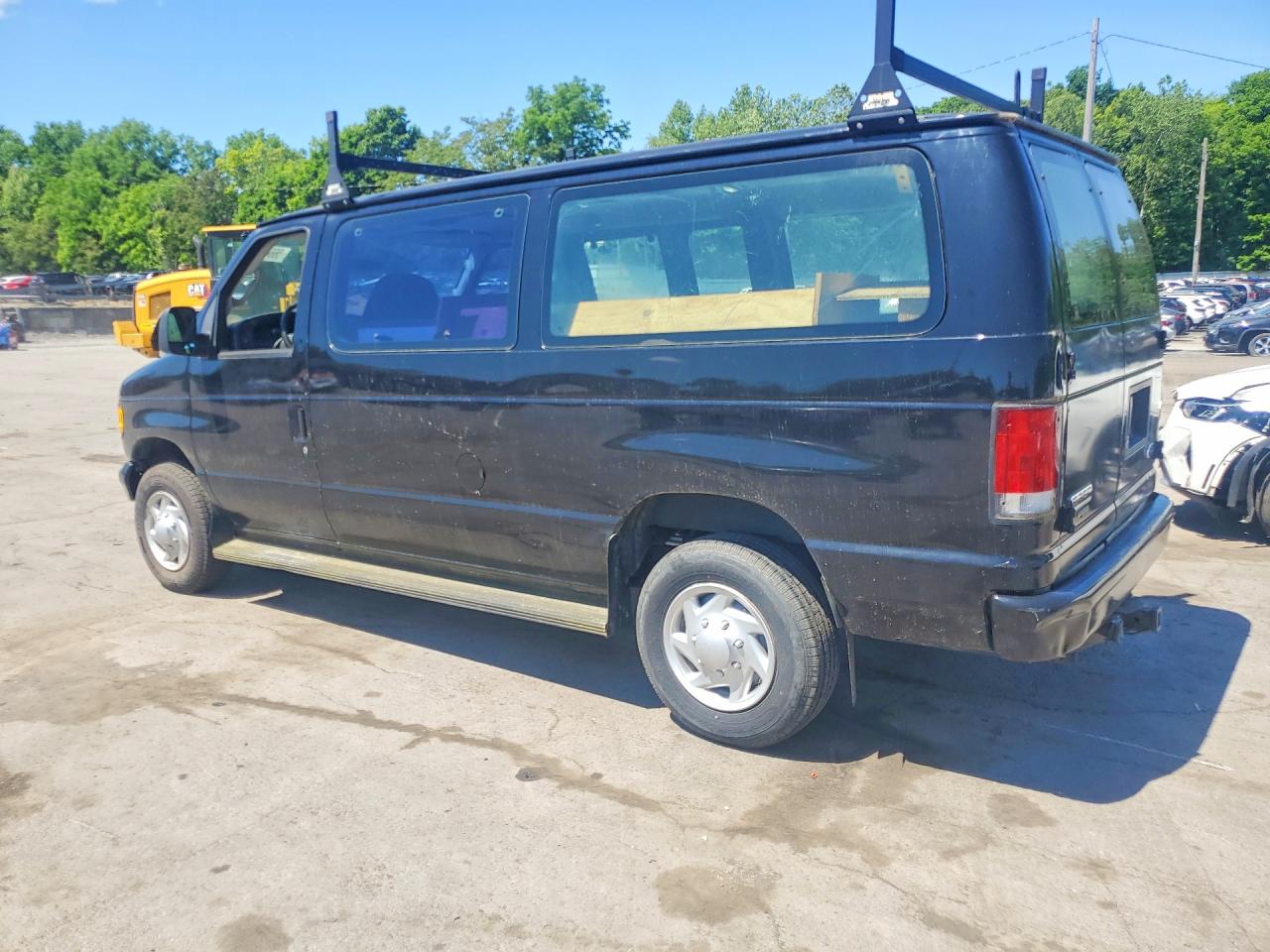 Ford Econoline E350 Super Duty Wagon