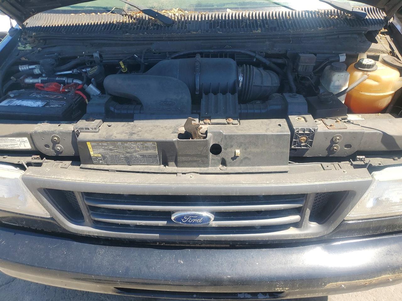 Ford Econoline E350 Super Duty Wagon